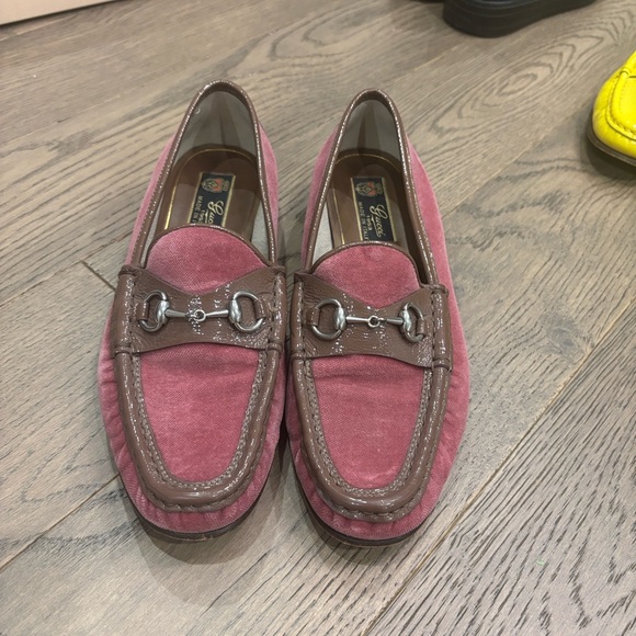 Gucci Pink and Brown Loafers with Silver Accents - Picture 6 of 7